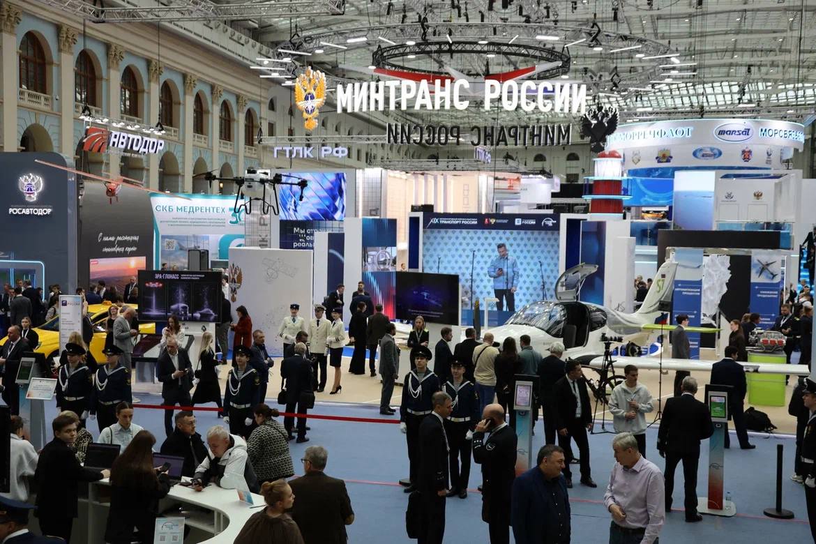 Руководители УТ МВД России по ЦФО посетили Международный форум и выставку «Транспорт России-2025» Руководители УТ МВД России по ЦФО посетили Международный форум и выставку «Транспорт России-2025»