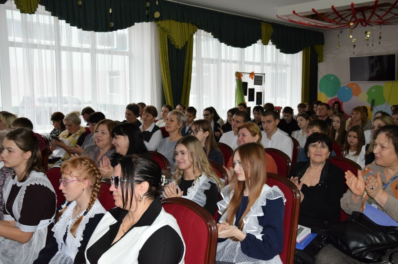 В Вейделевском Центре культурного развития прошли VI «Карагодинские чтения» В Вейделевском Центре культурного развития прошли VI «Карагодинские чтения»