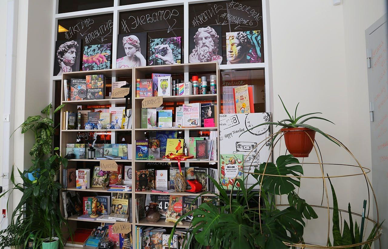 Татьяна Круглякова: Библиотека для молодёжи Белгородского муниципального округа стала победителем регионального конкурса «Лучшая модельная библиотека Белгородской области Татьяна Круглякова: Библиотека для молодёжи Белгородского муниципального округа стала победителем регионального конкурса «Лучшая модельная библиотека Белгородской области