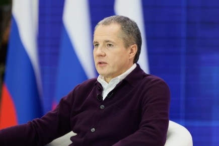 «Наша самая главная задача – защитить людей, сохранить память и зафиксировать все подвиги», – Вячеслав Гладков ответил на вопрос, планируется ли присвоить почётные звания, например «Город воинской славы», городам региона –...