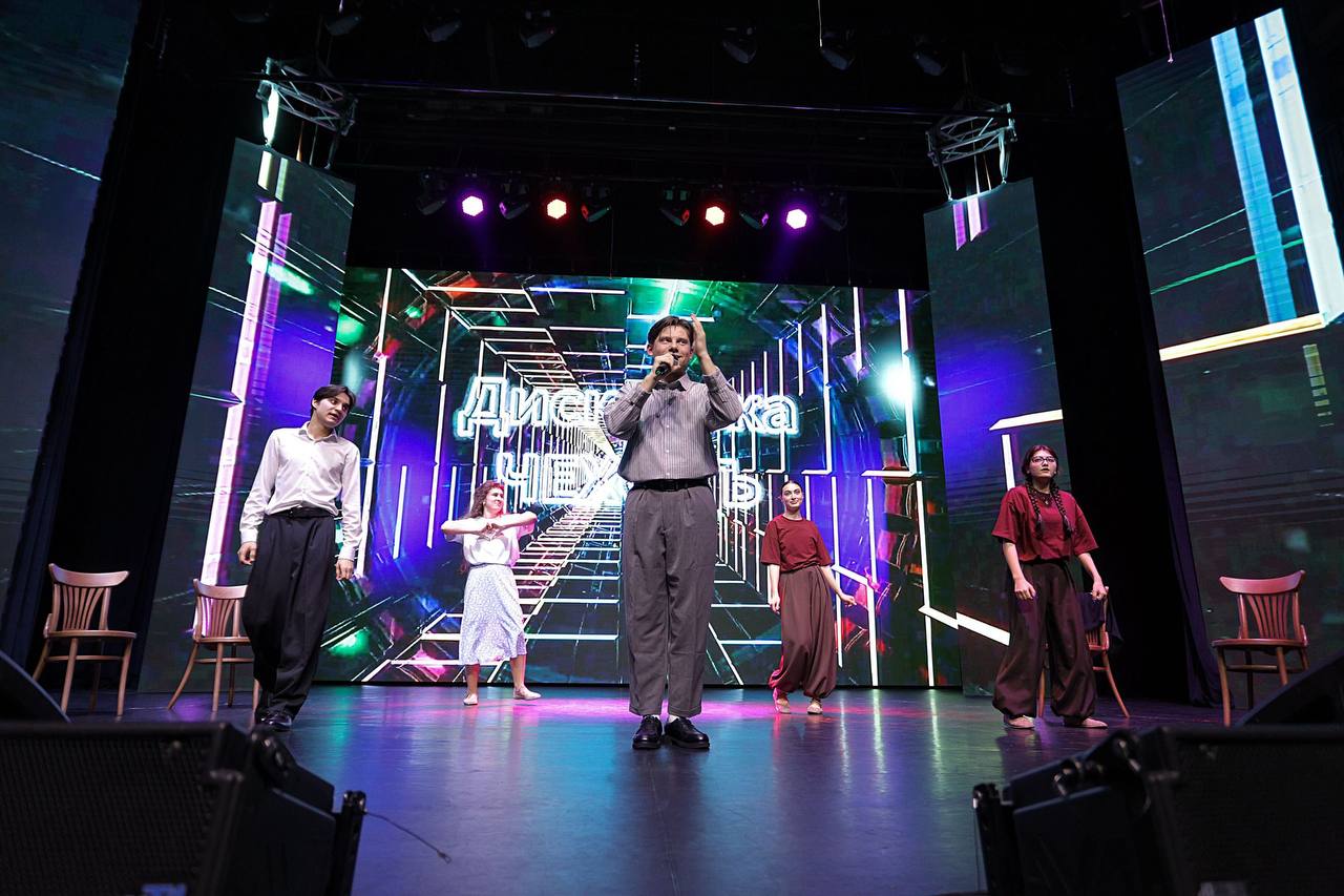 Татьяна Киреева: На этих выходных в областном Центре молодёжных инициатив прошла премьера пятого спектакля в рамках проекта «Арт-лаборатория молодых творцов «Пограничное искусство: Курск и Белгород», реализуемого при... Татьяна Киреева: На этих выходных в областном Центре молодёжных инициатив прошла премьера пятого спектакля в рамках проекта «Арт-лаборатория молодых творцов «Пограничное искусство: Курск и Белгород», реализуемого при...