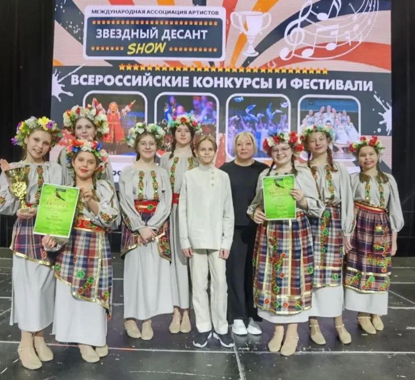 Татьяна Круглякова: Ученицы Дубовской школы завоевали Гран-при на Всероссийском конкурсе «Курский соловей»