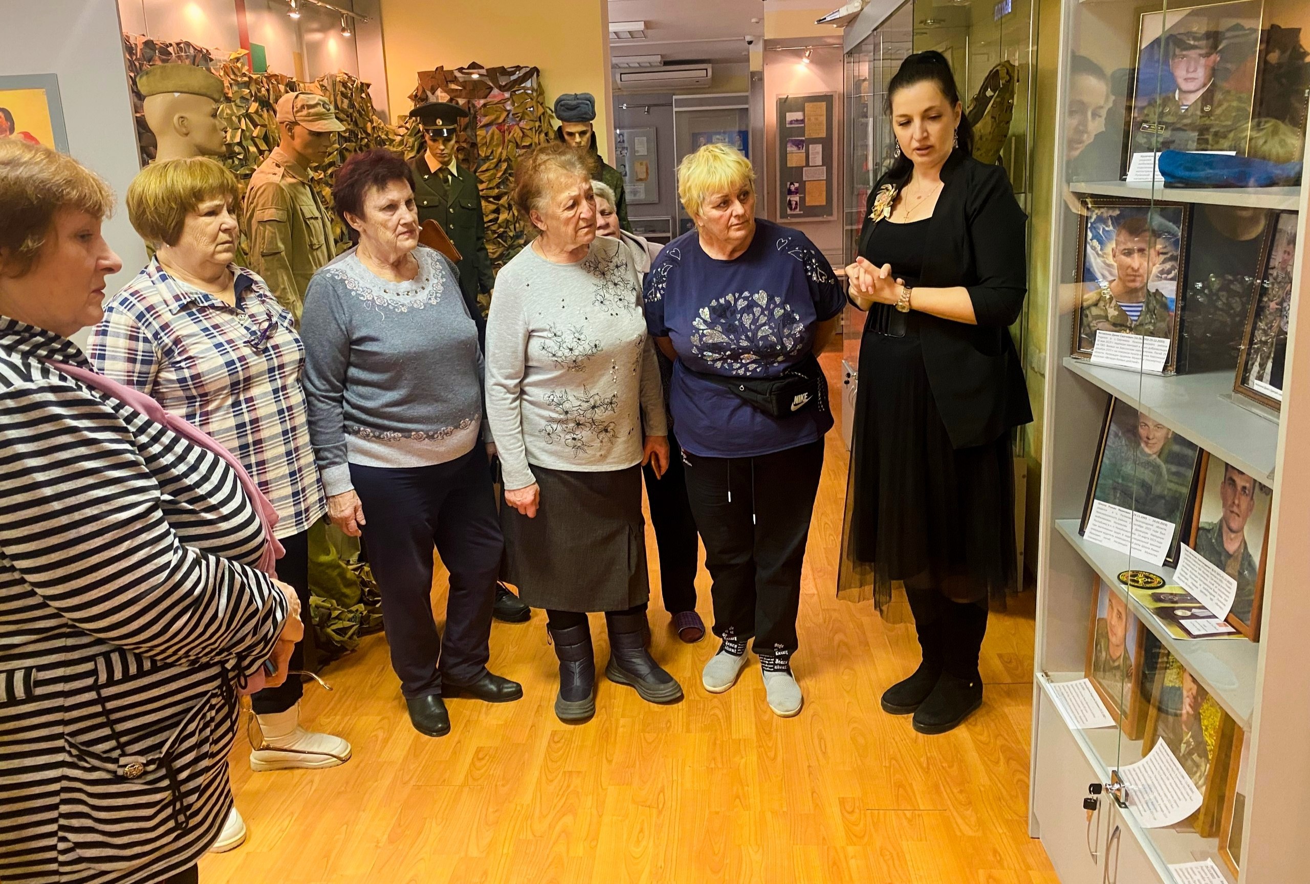 Краснояружский муниципальный проект по созданию экспозиции «Герои нашего времени» – участник Всероссийской муниципальной премии «Служение» Краснояружский муниципальный проект по созданию экспозиции «Герои нашего времени» – участник Всероссийской муниципальной премии «Служение»