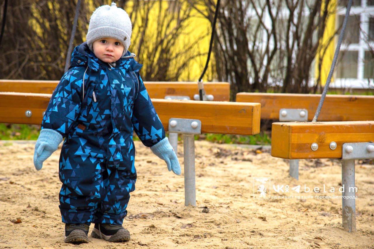 В Белгороде в Почаевском сквере открылась научная детская площадка В Белгороде в Почаевском сквере открылась научная детская площадка