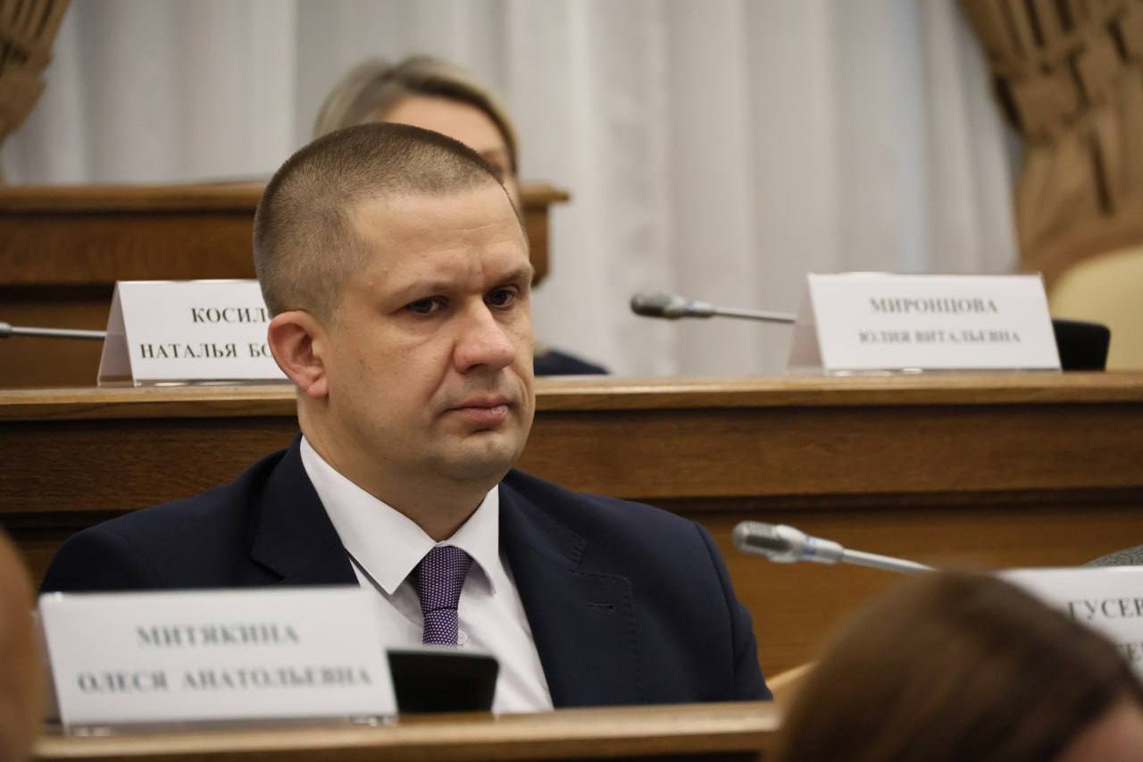 Сегодня в областной Думе под председательством первого вице-спикера регионального заксобрания Елены Батановой состоялась рабочая группа по рассмотрению наказов избирателей, данных в ходе избирательной кампании по выборам... Сегодня в областной Думе под председательством первого вице-спикера регионального заксобрания Елены Батановой состоялась рабочая группа по рассмотрению наказов избирателей, данных в ходе избирательной кампании по выборам...