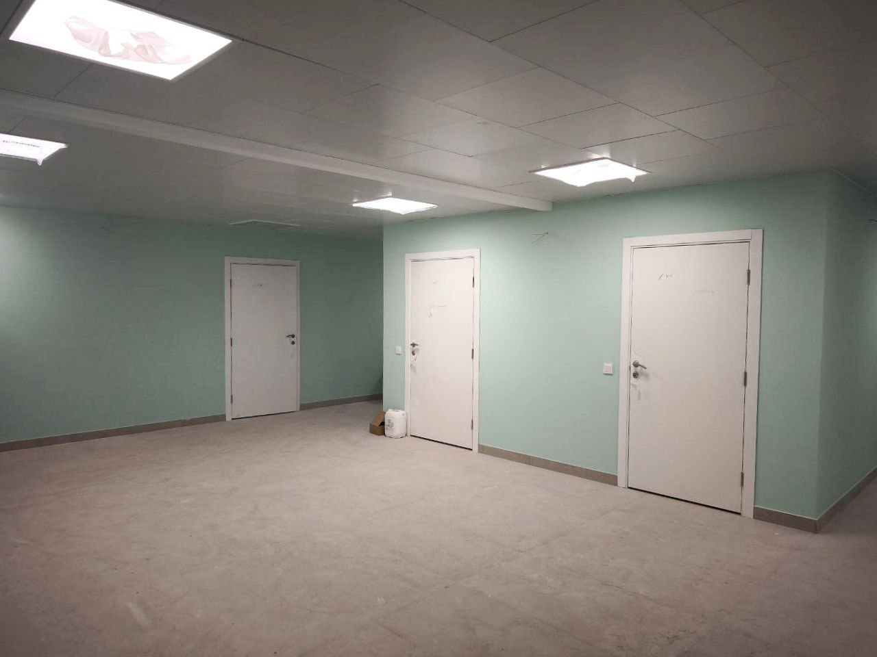 Ведется капитальный ремонт здания поликлинического отделения № 7 ОГБУЗ «Городская поликлиника г. Белгорода» Ведется капитальный ремонт здания поликлинического отделения № 7 ОГБУЗ «Городская поликлиника г. Белгорода»