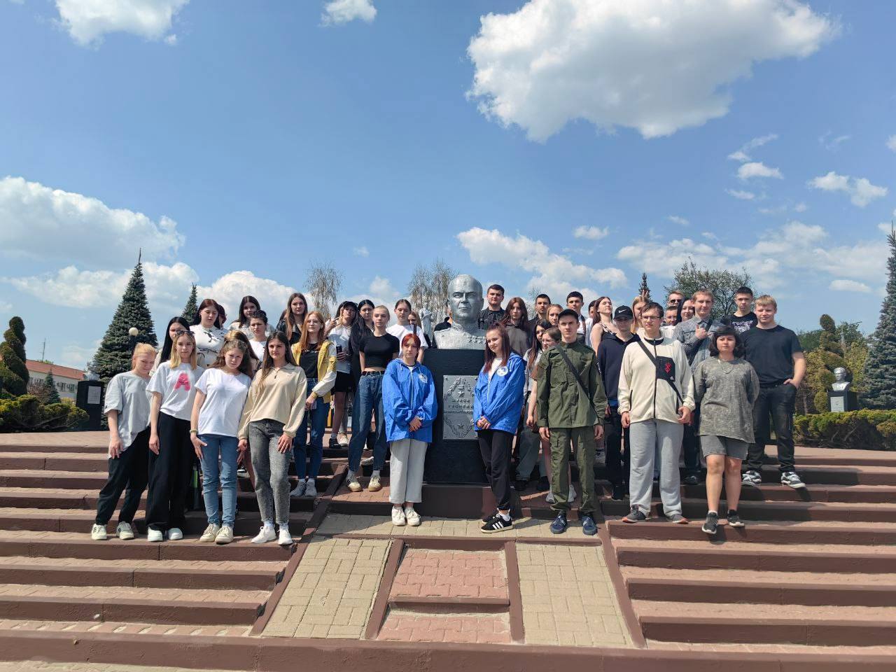 Ракитянская молодёжь активно участвует в патриотических инициативах