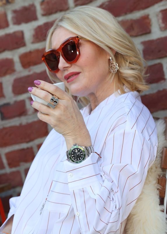 Модные Essentials: что должно быть в гардеробе каждой женщины