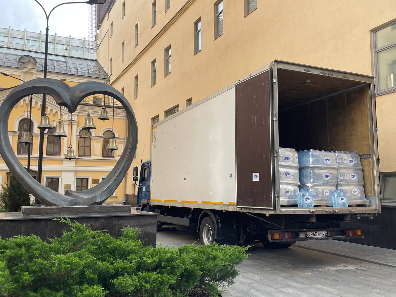 Татьяна Москалькова: 2 декабря 2025 г. в 15:00 от Дома прав человека отправится очередная фура с гуманитарной помощью, предназначенная для жителей Белгородской области: