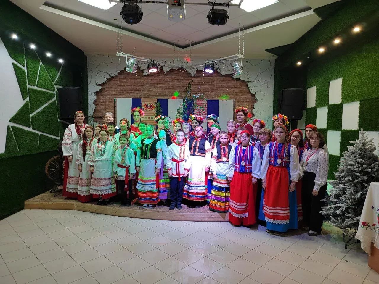 Волоконовская детская школа искусств успешно завершила проект «Кладезь традиций»