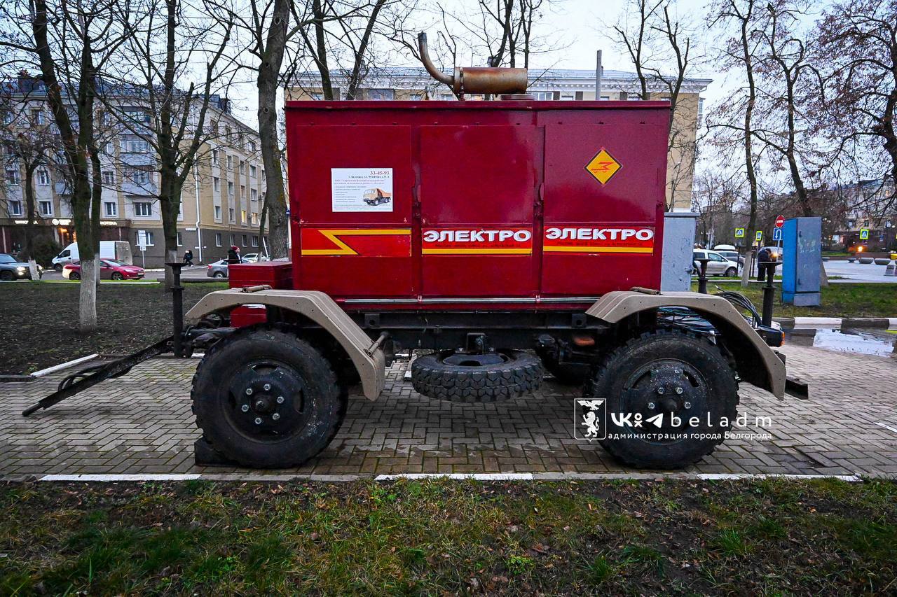 Приближается Новый год – праздник, который при любых обстоятельствах ждут и дети, и взрослые Приближается Новый год – праздник, который при любых обстоятельствах ждут и дети, и взрослые