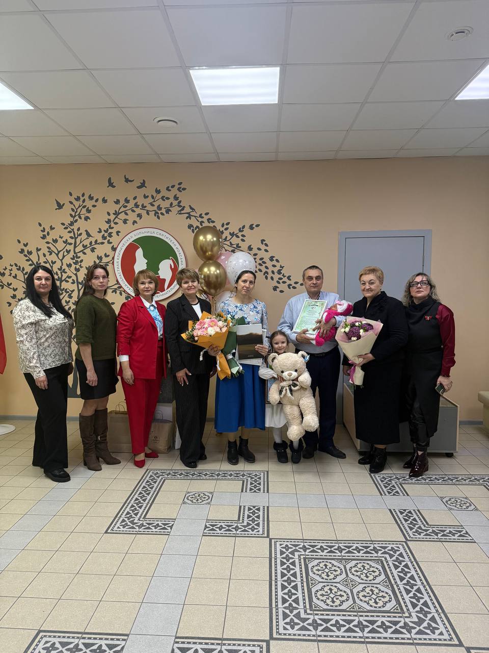 Галина Пятых: На днях случилось замечательное событие - родилась восьмая дочь в семье Поповых Галина Пятых: На днях случилось замечательное событие - родилась восьмая дочь в семье Поповых