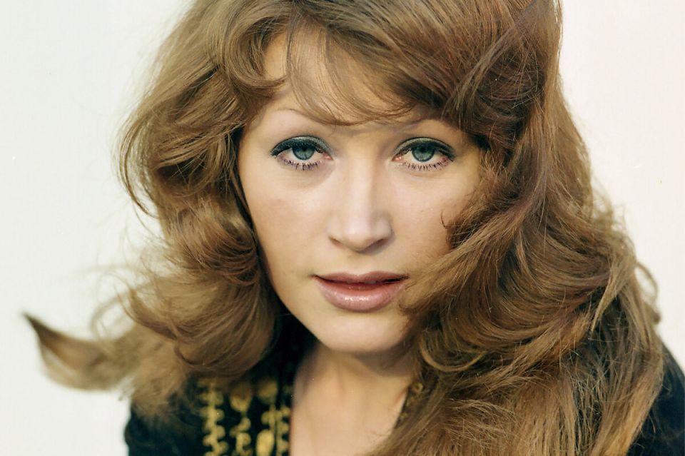 Алла Пугачева: Как Примадонна обретает молодость с каждым годом?