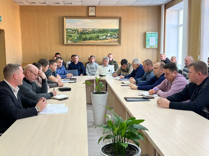 Владимир Переверзев: В администрации Борисовского муниципального округа состоялся учебно-методический сбор для руководителей и представителей силовых структур Владимир Переверзев: В администрации Борисовского муниципального округа состоялся учебно-методический сбор для руководителей и представителей силовых структур