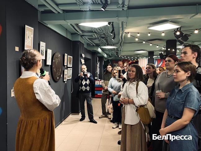 В Белгороде прошёл вернисаж выставки «Шух-шух»