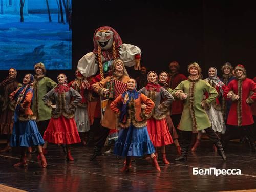 «Меня всегда интересовало, что же было до и после написания картины. Ведь она сама лишь фрагмент»