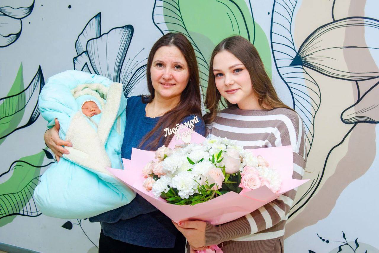 Андрей Миськов: Уважаемые мамы, бабушки, дорогие женщины! Андрей Миськов: Уважаемые мамы, бабушки, дорогие женщины!