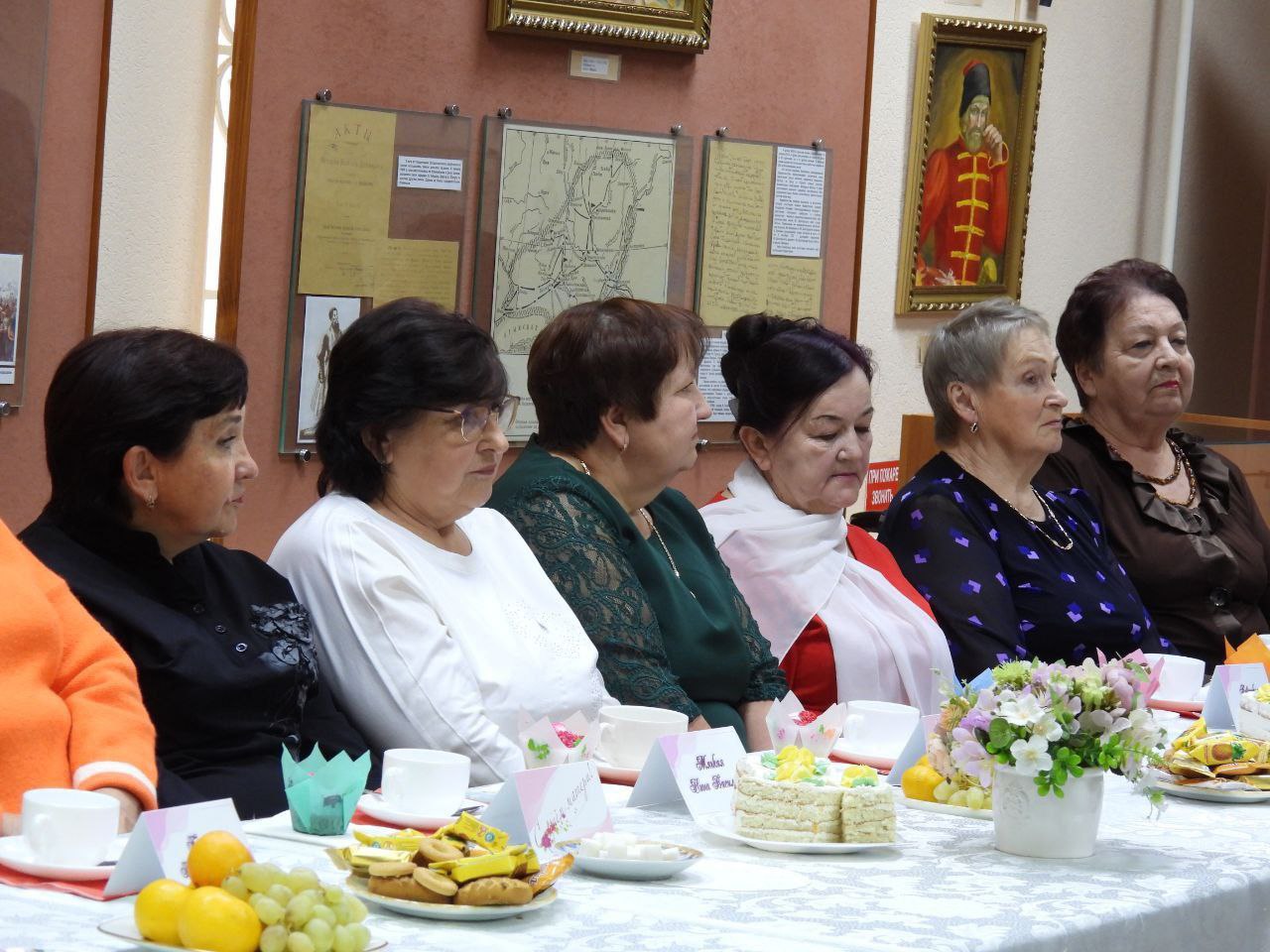 Татьяна Киричкова: В честь самого тёплого семейного праздника – Дня матери, в стенах Ровеньского краеведческого музея прошла особая встреча с мамами и жёнами участников специальной военной операции, многодетными матерями и... Татьяна Киричкова: В честь самого тёплого семейного праздника – Дня матери, в стенах Ровеньского краеведческого музея прошла особая встреча с мамами и жёнами участников специальной военной операции, многодетными матерями и...