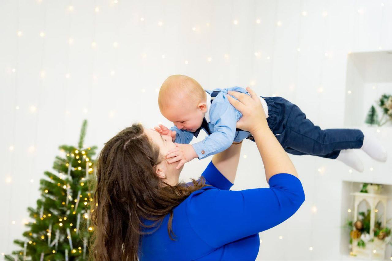 Андрей Миськов: Уважаемые мамы, бабушки, дорогие женщины!