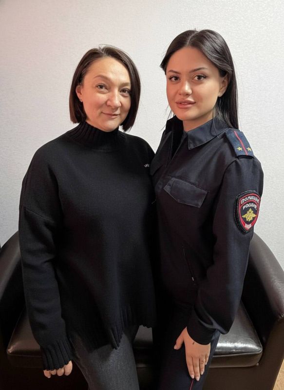 В День матери наши сотрудники продолжают делиться фото с самыми дорогими людьми