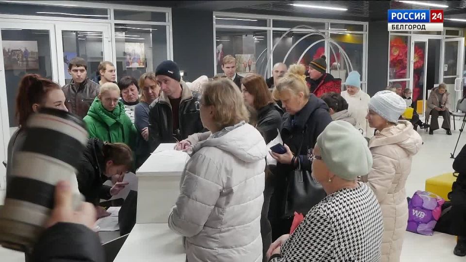 123       770     ,  -  