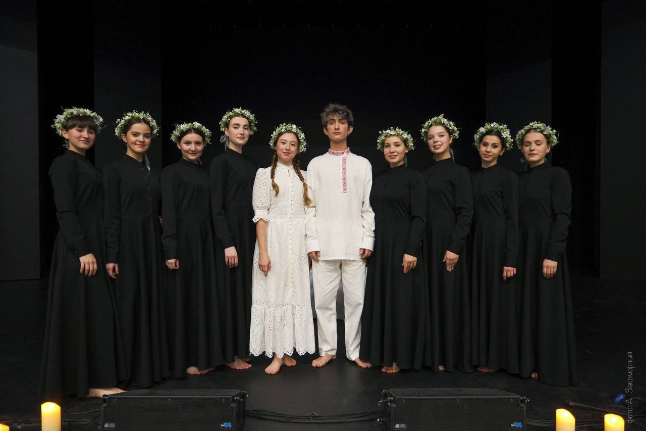 Новая премьера в рамках проекта «Арт-лаборатория молодых творцов «Пограничное искусство: Курск и Белгород» Новая премьера в рамках проекта «Арт-лаборатория молодых творцов «Пограничное искусство: Курск и Белгород»