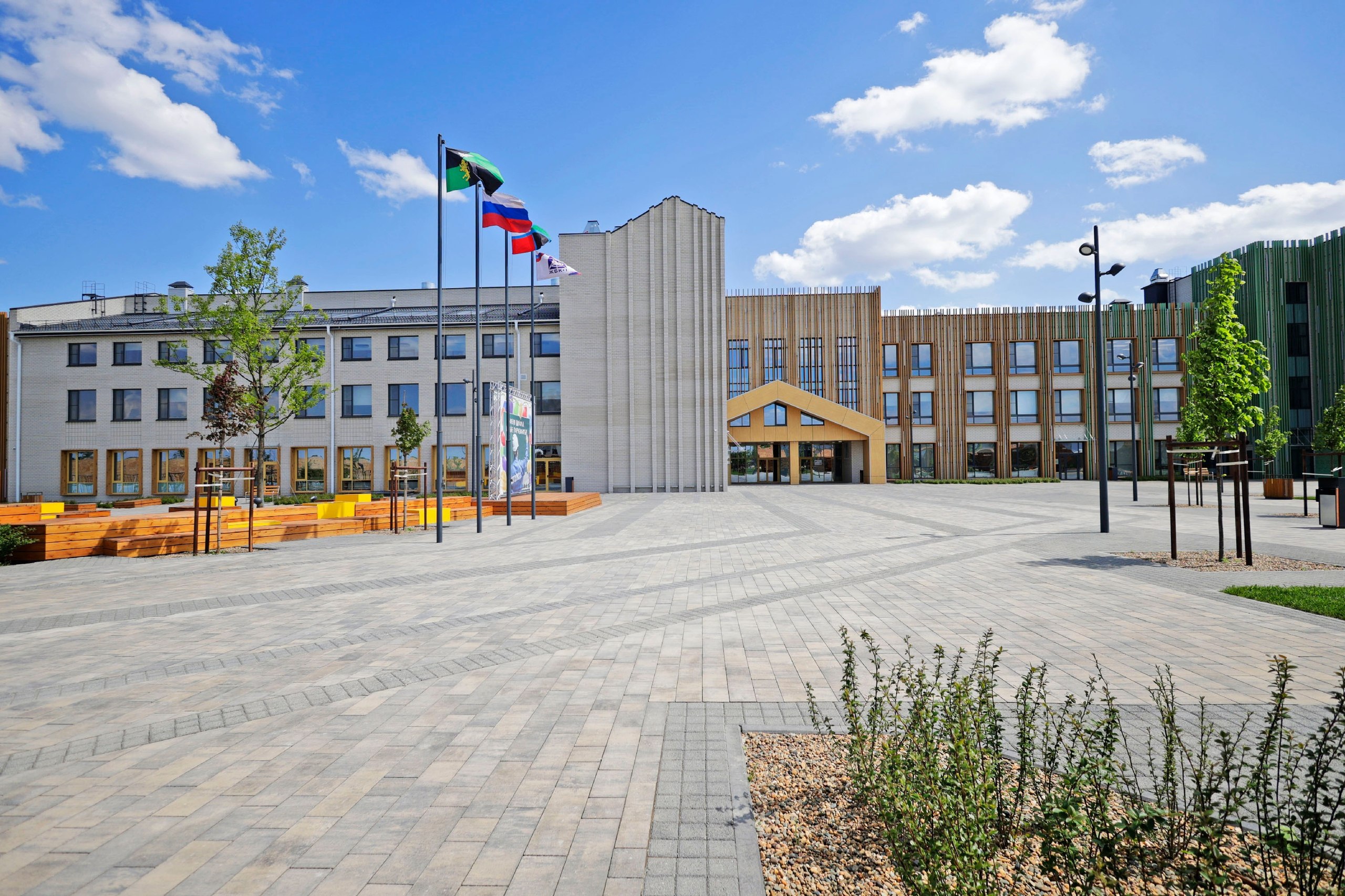 Проект нового образовательного учреждения «#МояШкола» на 1000 мест в микрорайоне «Наследие» села Репное Белгородского района был отмечен дипломом на IX Международном архитектурном фестивале Проект нового образовательного учреждения «#МояШкола» на 1000 мест в микрорайоне «Наследие» села Репное Белгородского района был отмечен дипломом на IX Международном архитектурном фестивале