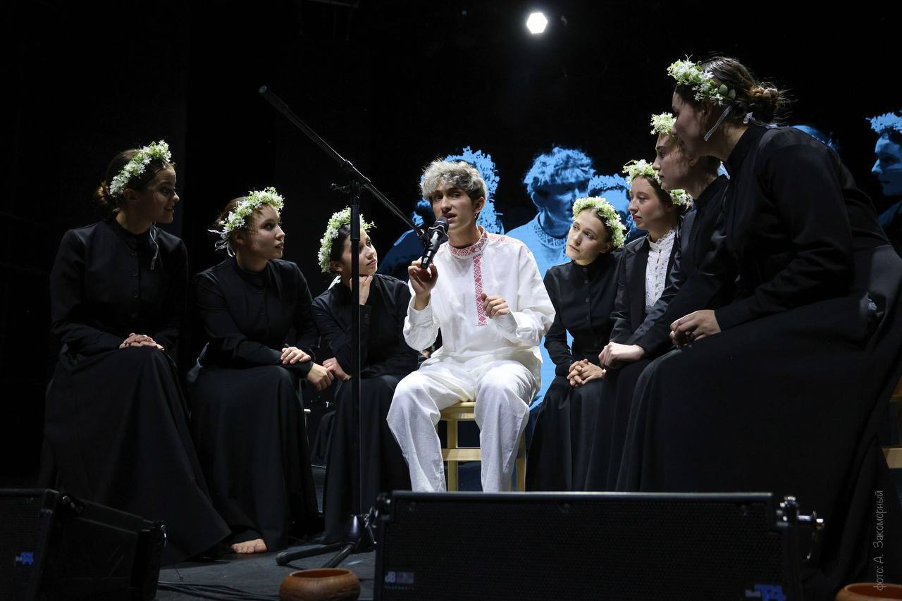 Новая премьера в рамках проекта «Арт-лаборатория молодых творцов «Пограничное искусство: Курск и Белгород» Новая премьера в рамках проекта «Арт-лаборатория молодых творцов «Пограничное искусство: Курск и Белгород»