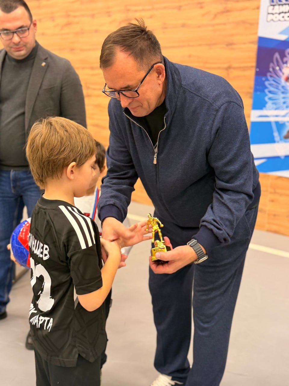 «Единая Россия» отметила 24 года со дня основания «Единая Россия» отметила 24 года со дня основания