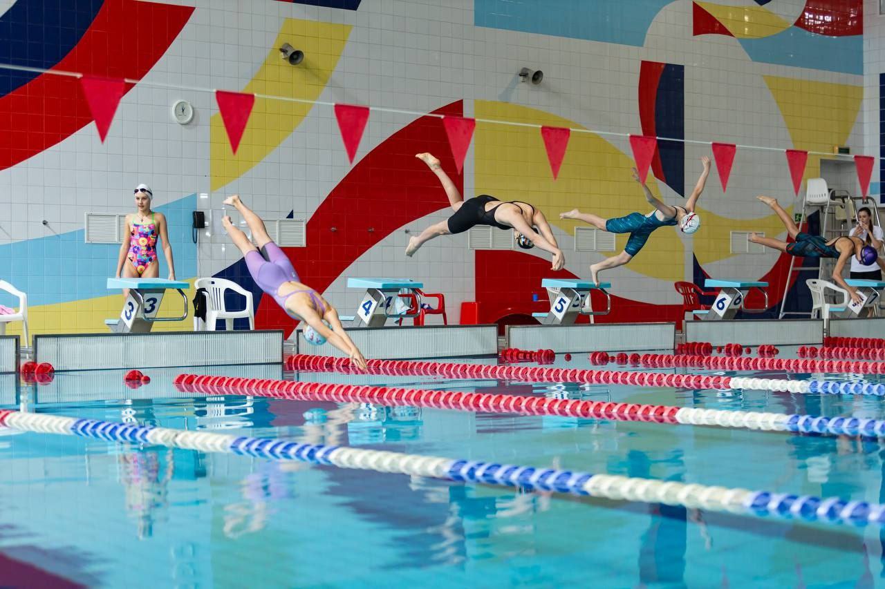 Олег Медведев: 29 ноября 2025 года в Белгороде состоялся Открытый Кубок по плаванию «Белгородская лига плавания», прошедший на базе бассейна УСК Светланы Хоркиной Олег Медведев: 29 ноября 2025 года в Белгороде состоялся Открытый Кубок по плаванию «Белгородская лига плавания», прошедший на базе бассейна УСК Светланы Хоркиной