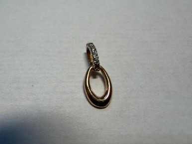 В Старом Осколе сотрудница клининговой компании прикарманила украшения клиентки