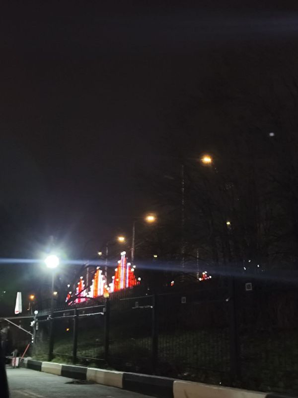 В некоторых районах Белгорода включили уличное освещение