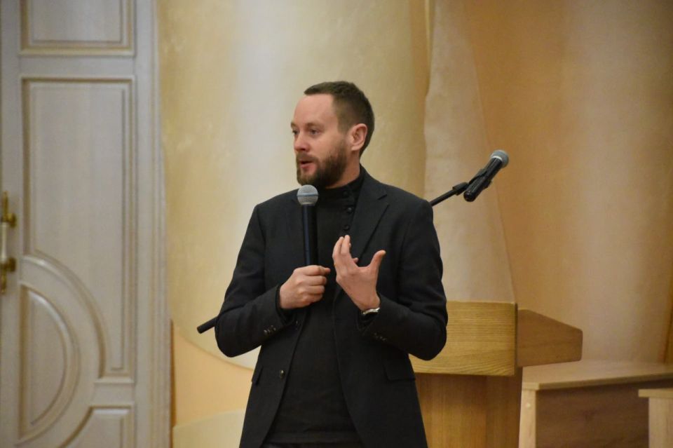 � ������������ ��������������� ���������� � ������� �������� �� ������� ���������� � ����������� ����������� ������ �������� ��� ������ � ������������� ������������ �������