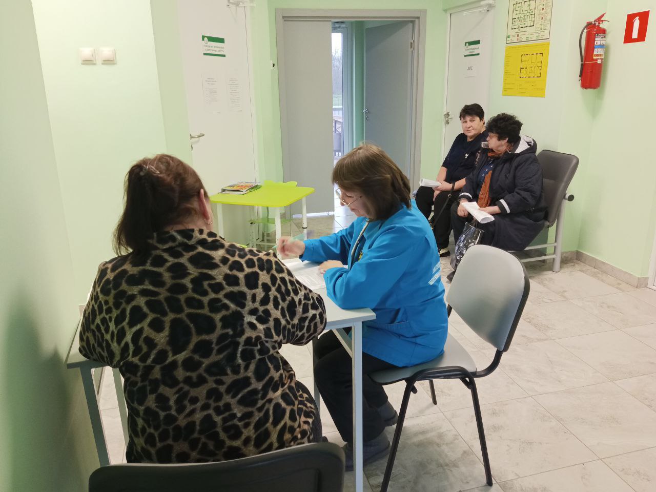 В селе Погореловка продолжает свою работу «Поезд здоровья» – проект, инициированный губернатором Белгородской области Вячеславом Гладковым В селе Погореловка продолжает свою работу «Поезд здоровья» – проект, инициированный губернатором Белгородской области Вячеславом Гладковым