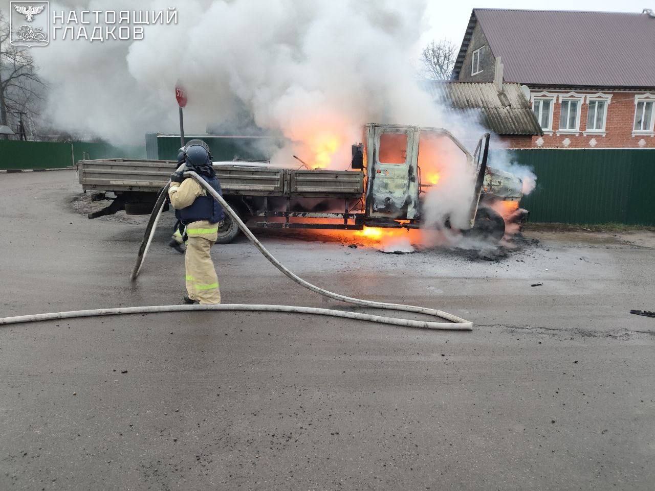 Ещё трое мирных жителей ранены после атак ВСУ, сообщил Вячеслав Гладков