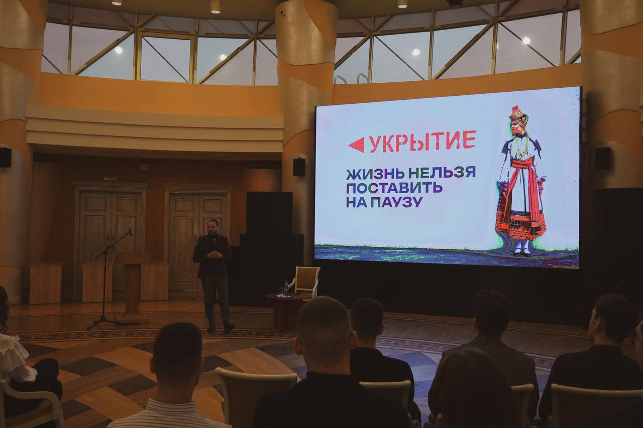 Культура всегда смотрит вперёд — и это не шутки! Культура всегда смотрит вперёд — и это не шутки!