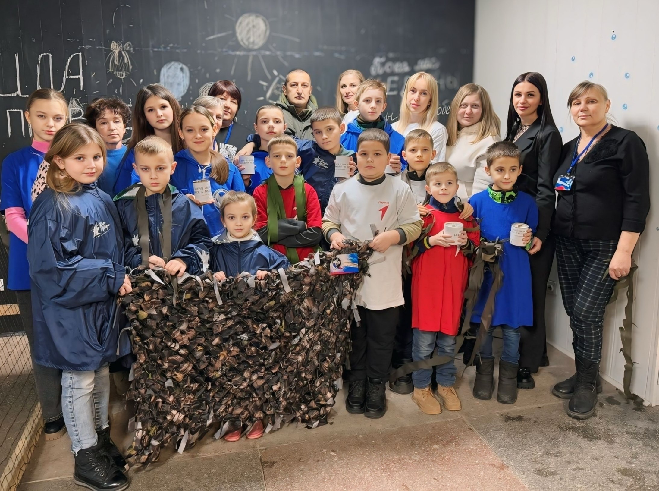 Уважаемые краснояружцы!. Примите самые тёплые и искренние поздравления с Международным днём волонтёра! Вы — те, кто добровольно и бескорыстно посвящает своё время и силы помощи другим, поддержки нуждающихся, заботы о природе... Уважаемые краснояружцы!. Примите самые тёплые и искренние поздравления с Международным днём волонтёра! Вы — те, кто добровольно и бескорыстно посвящает своё время и силы помощи другим, поддержки нуждающихся, заботы о природе...