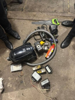 Старооскольские оперативники задержали подозреваемых в серии краж из гаражей