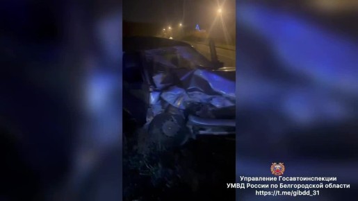 В Старом Осколе водитель въехал в микроавтобус