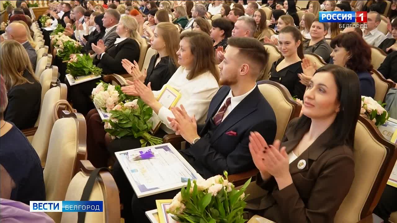 1234 Талант белгородца Эдуарда Бирюкова – певца, автора-исполнителя, резидента арт-кластера «Таврида» – оценил Филипп Киркоров