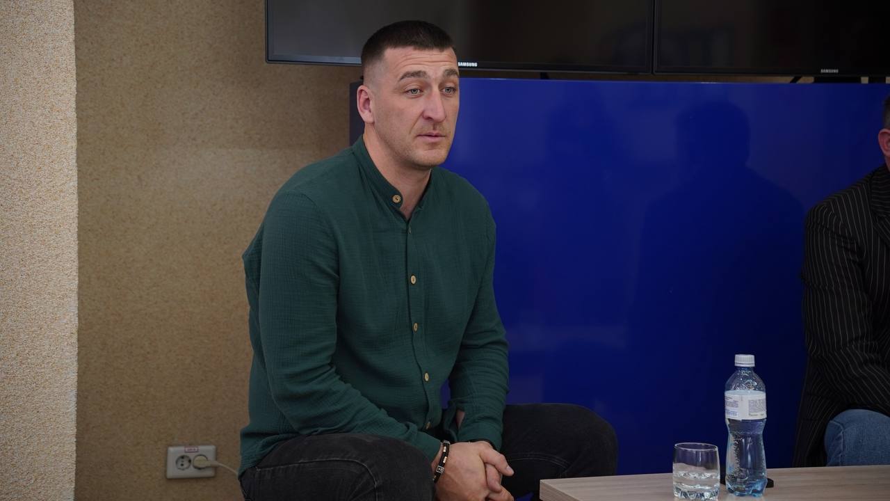 В СОФ НИУ «БелГУ» прошла встреча руководителей волонтёрских организаций Старооскольского округа со студентами, приуроченная к Международному дню добровольца В СОФ НИУ «БелГУ» прошла встреча руководителей волонтёрских организаций Старооскольского округа со студентами, приуроченная к Международному дню добровольца