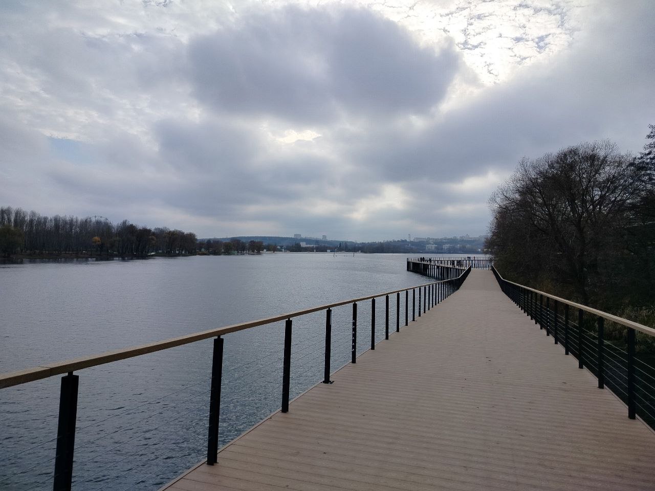Сегодня, 6 декабря, облачно с прояснениями