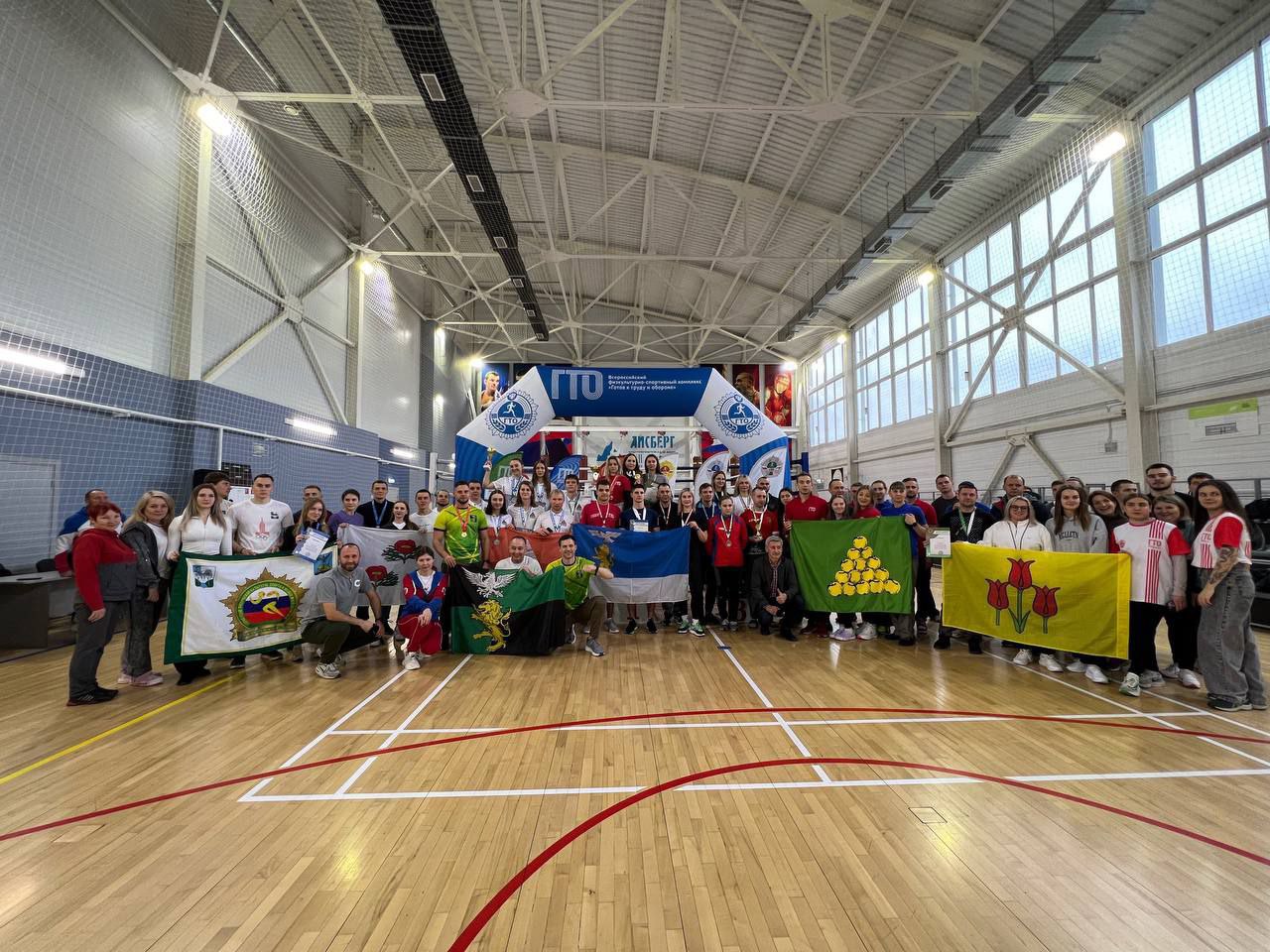 Олег Медведев: Сегодня в СШОР «Золотые перчатки» Старооскольского городского округа состоялся региональный этап фестиваля ВФСК ГТО среди жителей Белгородской области 20-39 лет