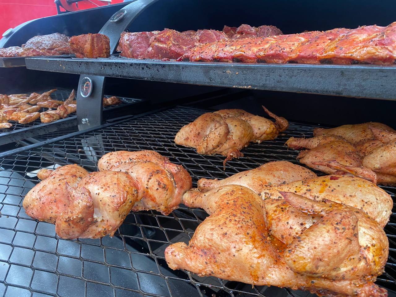 Дорогие жители и гости Алексеевского округа, новый фудтрак — и это не просто точка быстрого питания Дорогие жители и гости Алексеевского округа, новый фудтрак — и это не просто точка быстрого питания