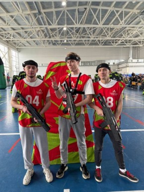 1234 Сегодня в Северном прошли областные соревнования по лазерному бою, посвящённые Дню Героев Отечества