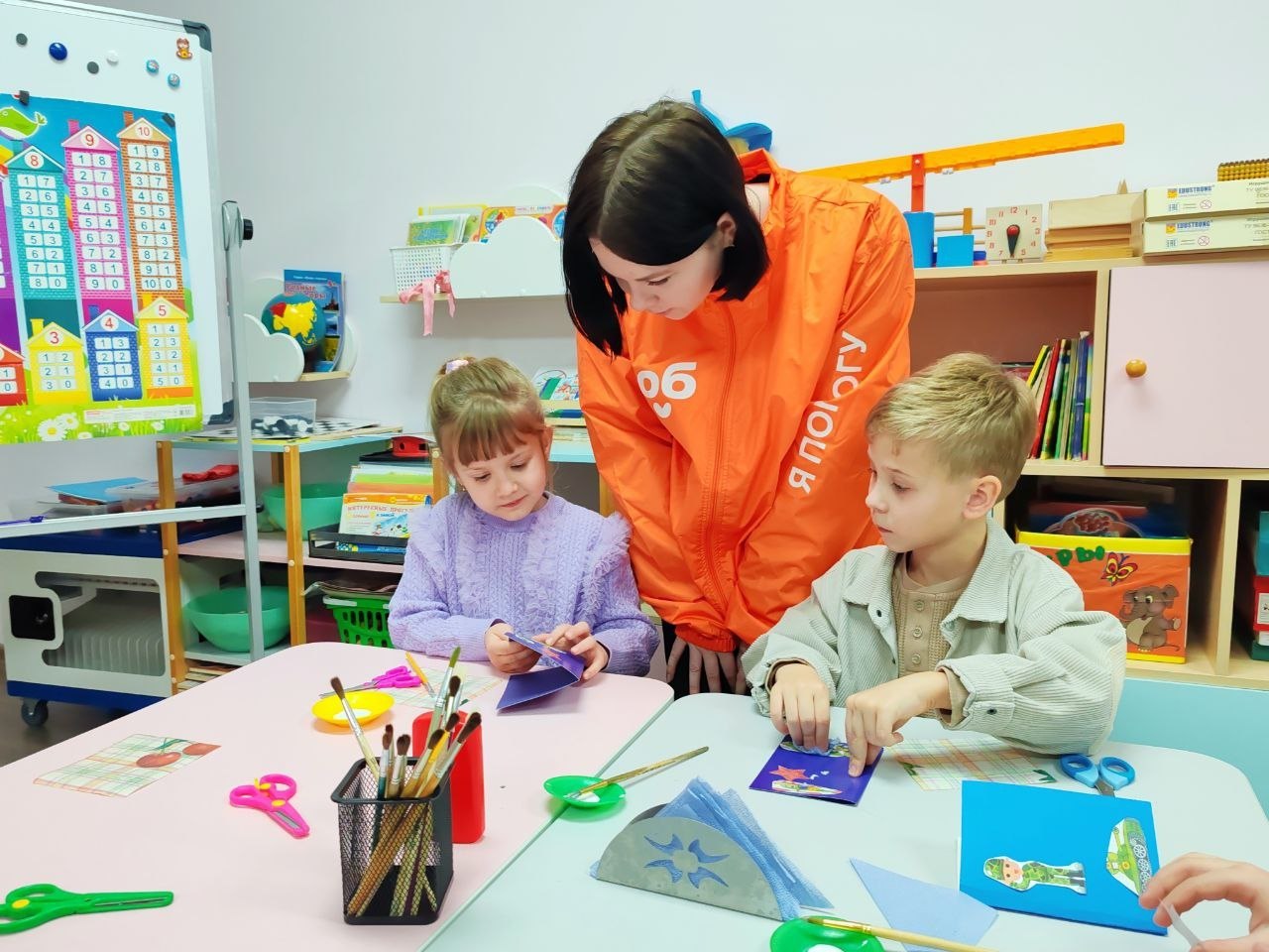 Наши ребята выражают благодарность защитникам Родины Наши ребята выражают благодарность защитникам Родины