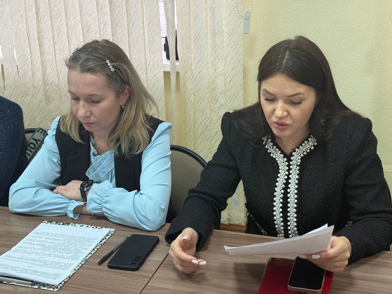 По инициативе Ассоциации «Совет муниципальных образований Белгородской области» 28 ноября состоялся круглый стол на тему: «Шаг навстречу будущему: приоритеты финансовой грамотности. Муниципальный опыт» По инициативе Ассоциации «Совет муниципальных образований Белгородской области» 28 ноября состоялся круглый стол на тему: «Шаг навстречу будущему: приоритеты финансовой грамотности. Муниципальный опыт»