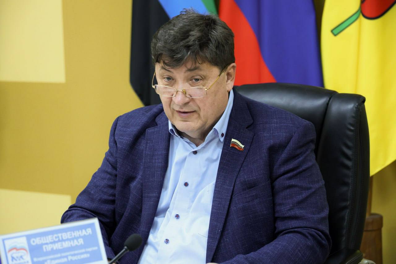 Юрий Клепиков провел личный прием граждан в Волоконовском округе