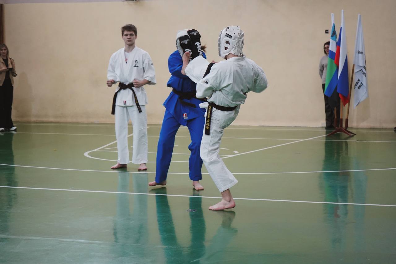 Сегодня мы отмечаем День Героев Отечества — памятную дату, посвящённую людям, чьи поступки и подвиги стали символом чести, мужества и самоотверженности Сегодня мы отмечаем День Героев Отечества — памятную дату, посвящённую людям, чьи поступки и подвиги стали символом чести, мужества и самоотверженности