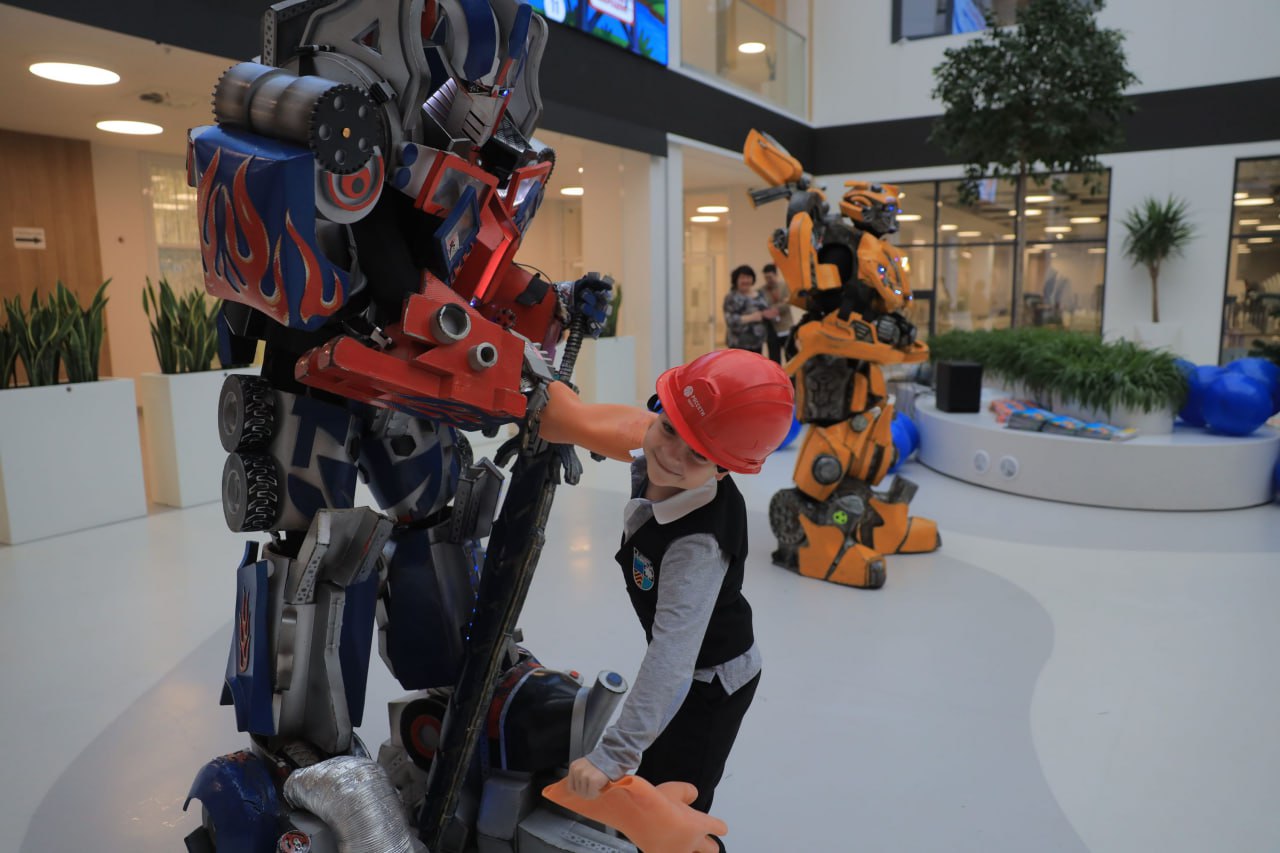 Белгородские энергетики презентовали детскую книгу по электробезопасности Белгородские энергетики презентовали детскую книгу по электробезопасности